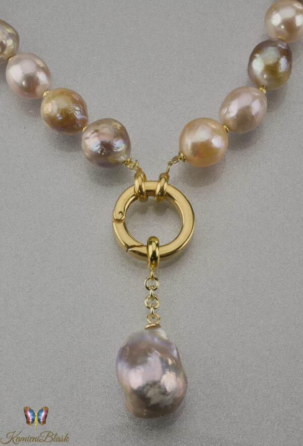 Naszyjnik ze złocistych pereł barokowych