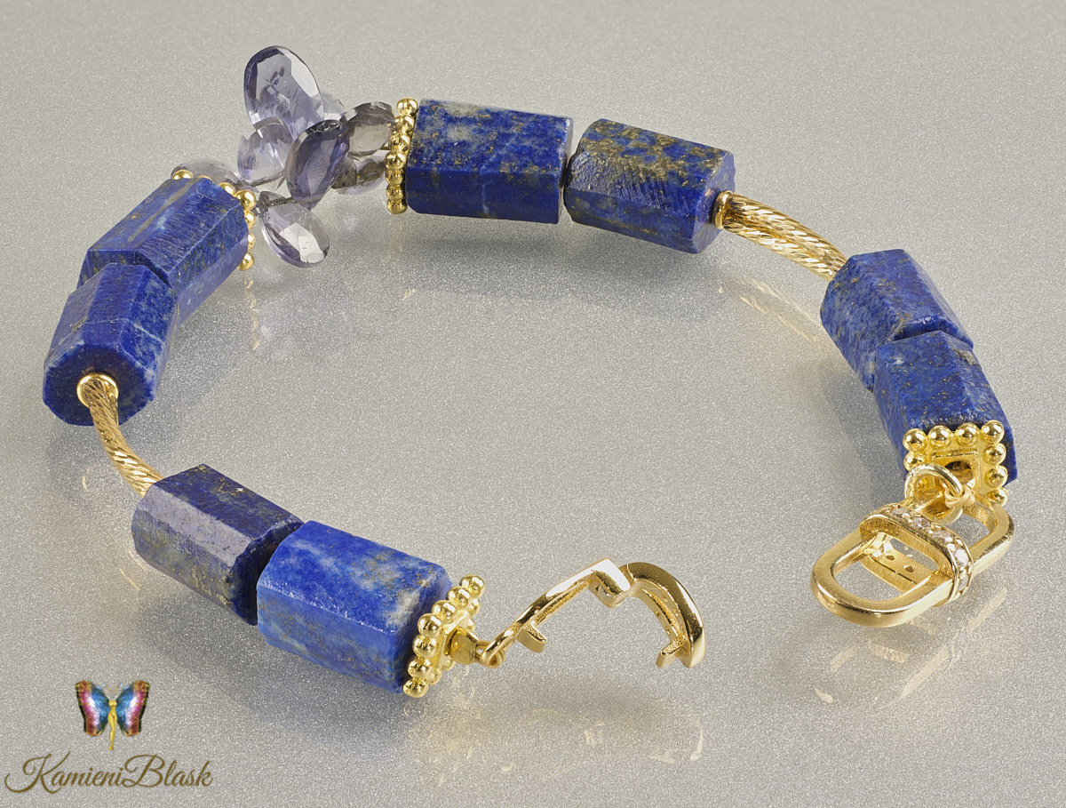 Bransoletka z lapisu lazuli i łezkami iolitu